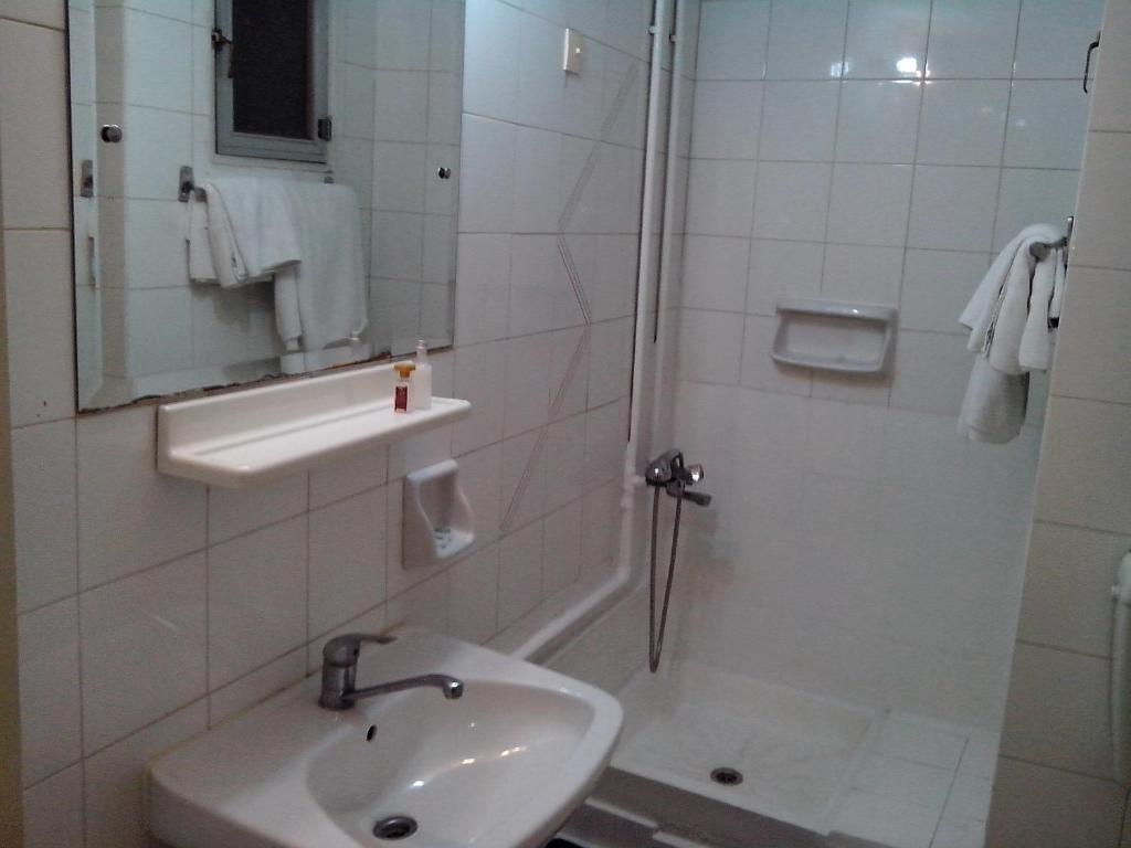 Filoxenia Hotel Szaloniki Szoba fotó